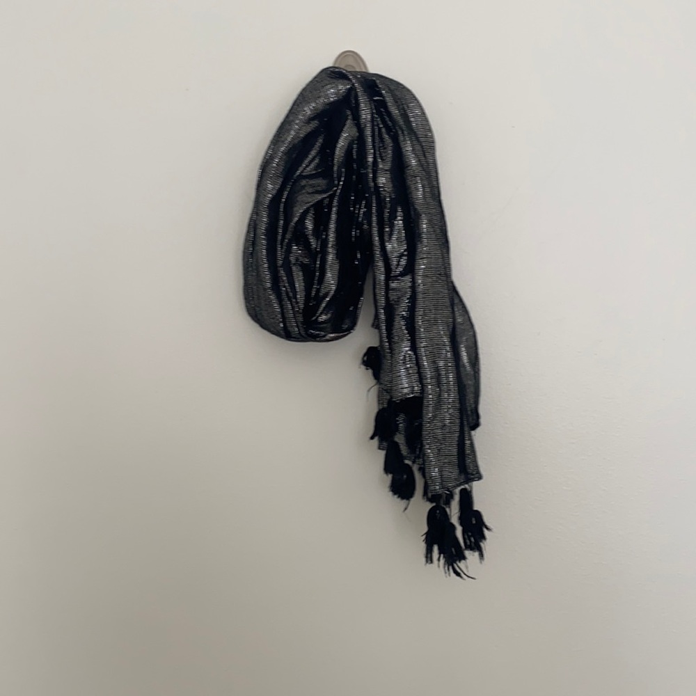 Beautiful long shimmer scarf with tassels